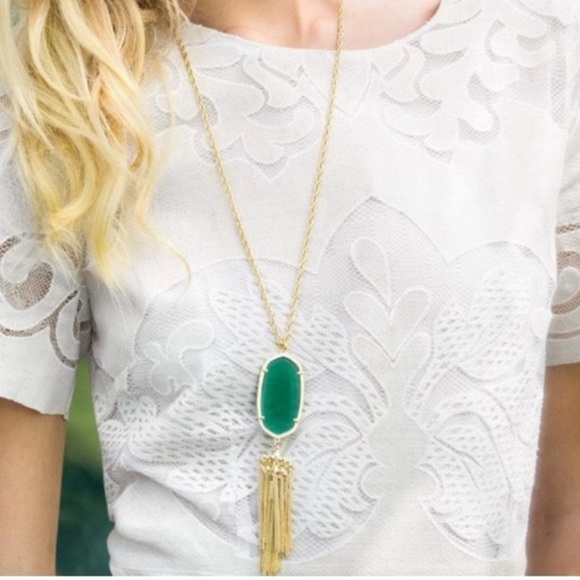 Kendra Scott Rayne Pendant Necklace - Picture 2 of 7